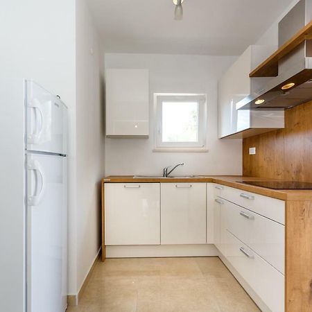 Apartman Maslina Krk Town Buitenkant foto