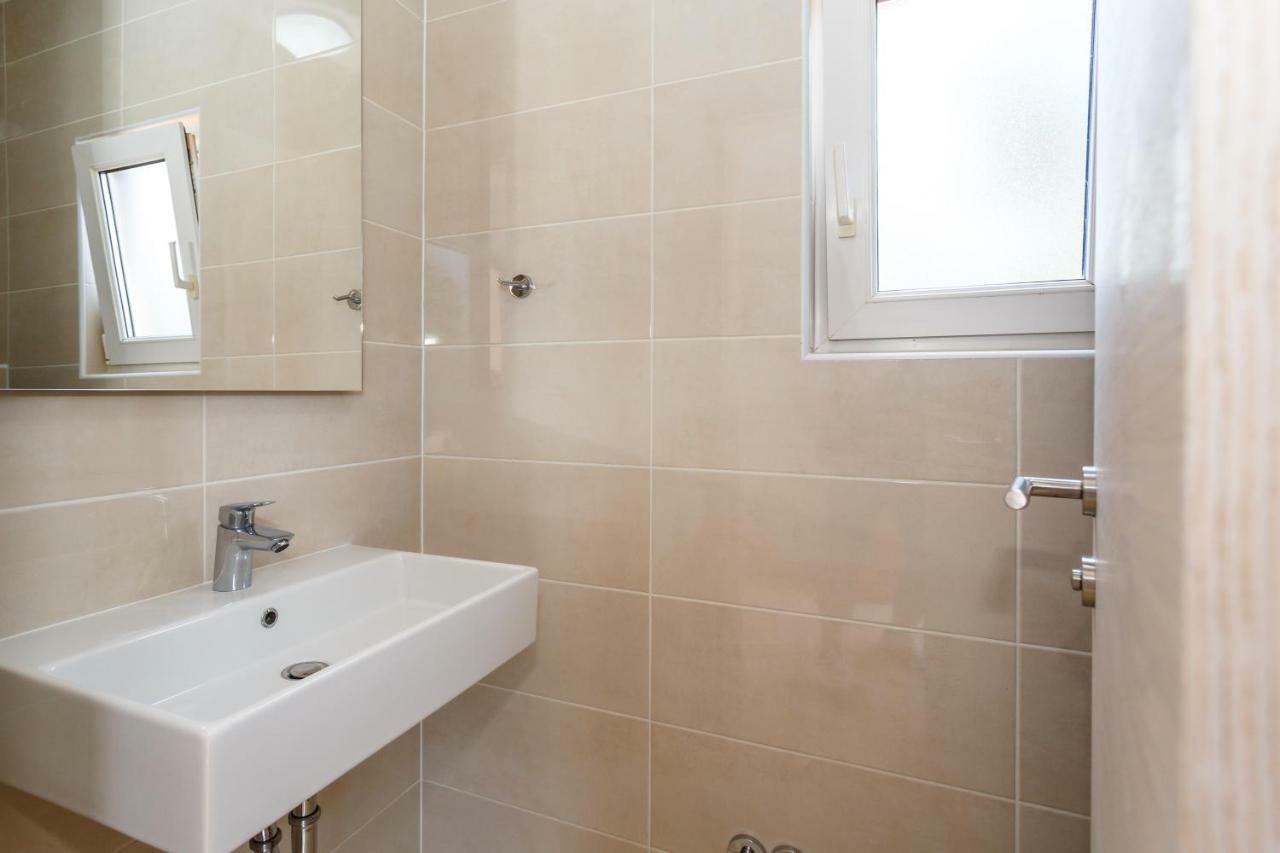 Apartman Maslina Krk Town Buitenkant foto