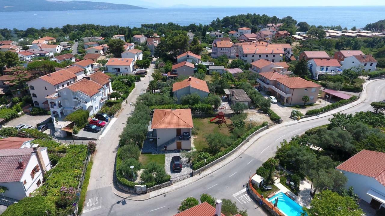Apartman Maslina Krk Town Buitenkant foto