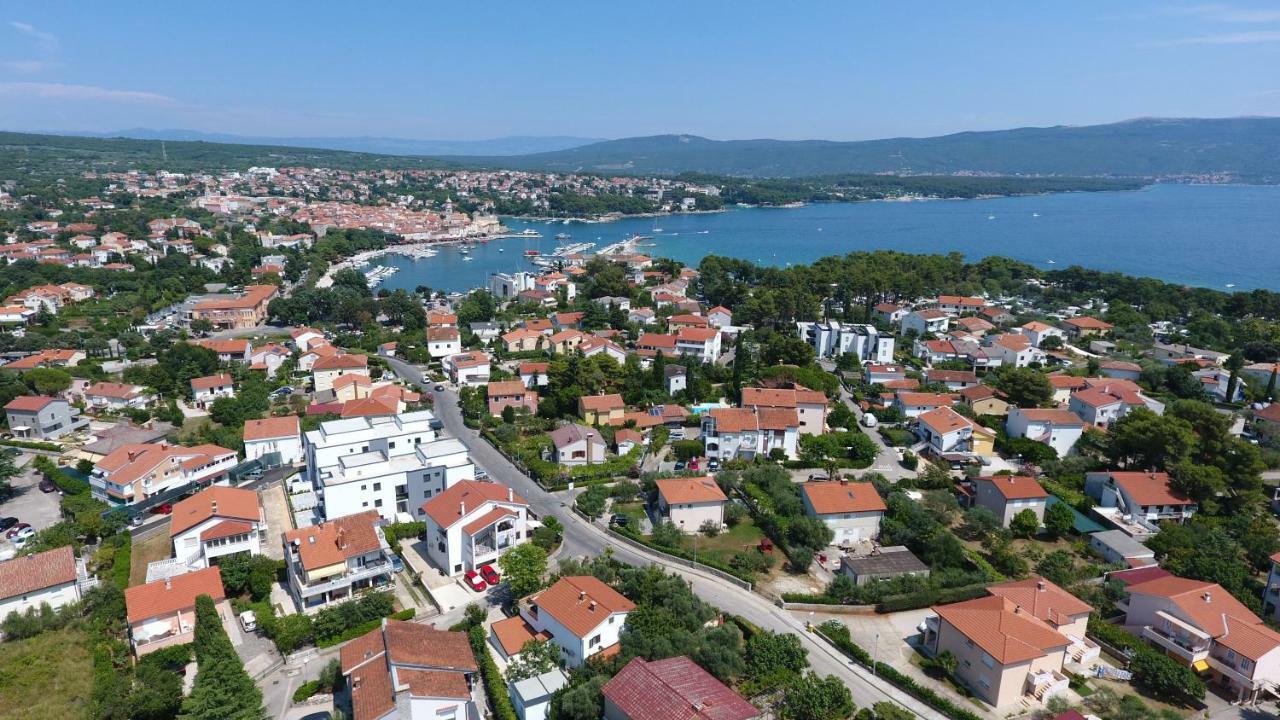 Apartman Maslina Krk Town Buitenkant foto